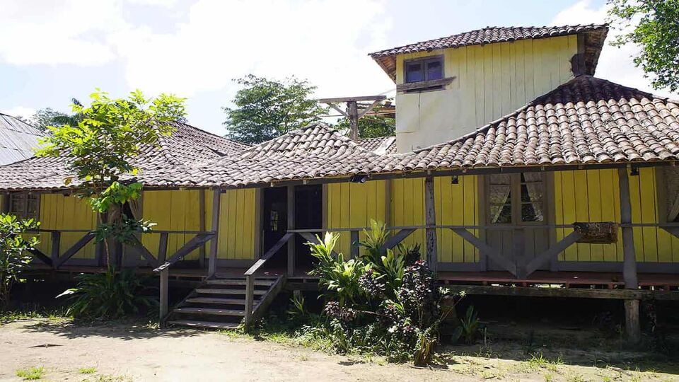 Exterior of the Rubber Museum in Manuas
