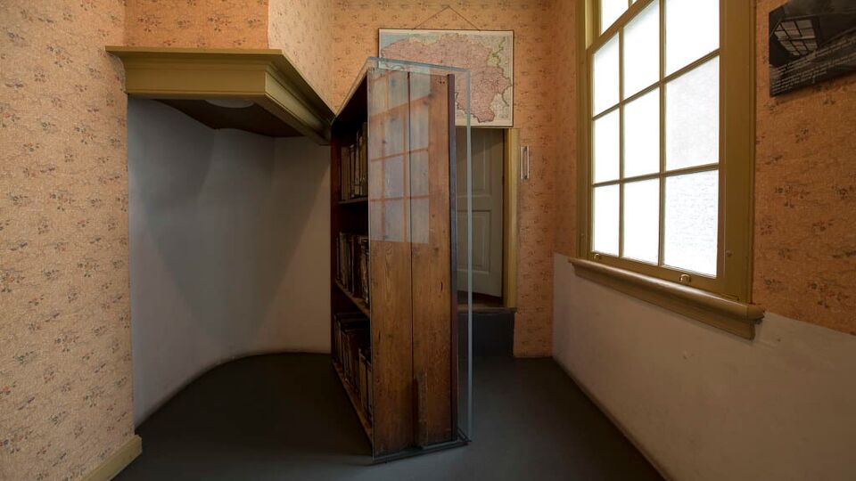 Anne Franks secret closet