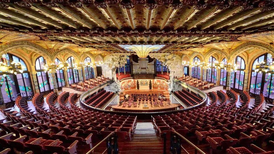 Inside view of The extraordinary La Palau Musica concert hall