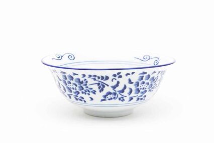 Empty oriental round bowl