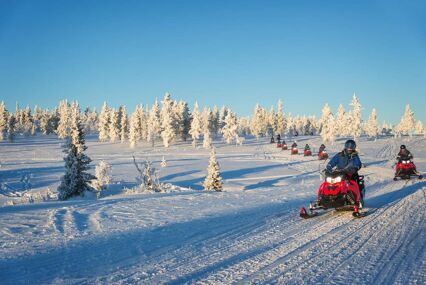 Snowmobiling in Finnish Lapland