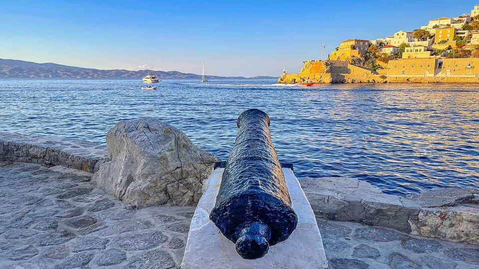 Cannon on quay in Hydra