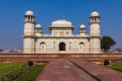 Ud Daulah’s Tomb