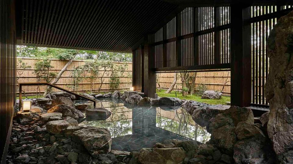 Stoney spa in covered garden exterior