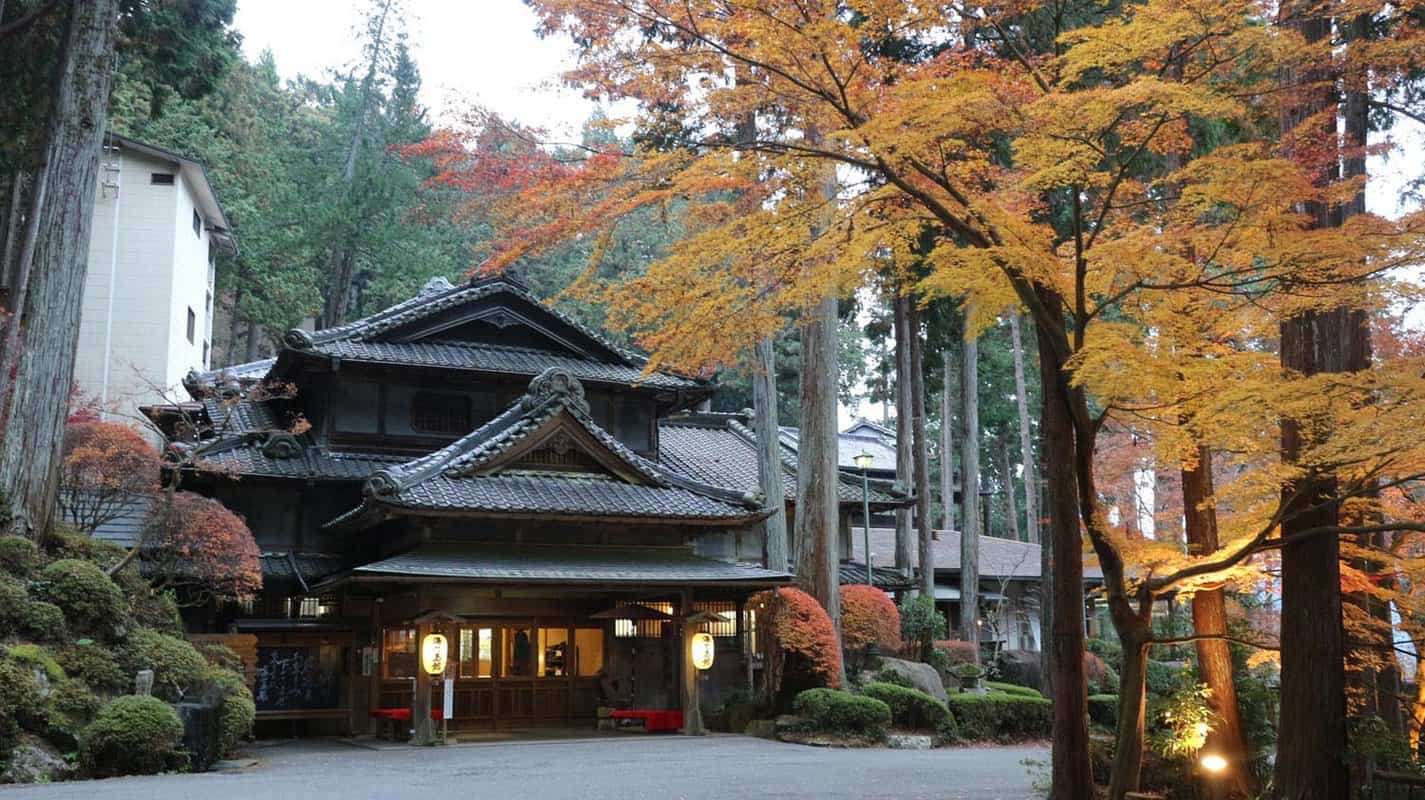 Stay At A Ryokan In Kyoto | Best Things To Do In Kyoto