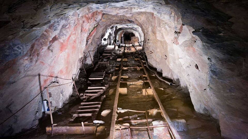 view up a mineshaft