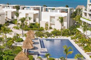 Beloved Playa Mujeres Resort