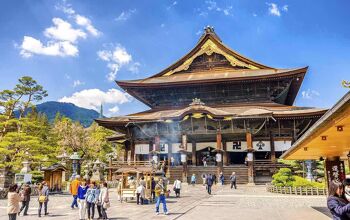 exterior of the beautiful Zenkoji Temple in Nagano