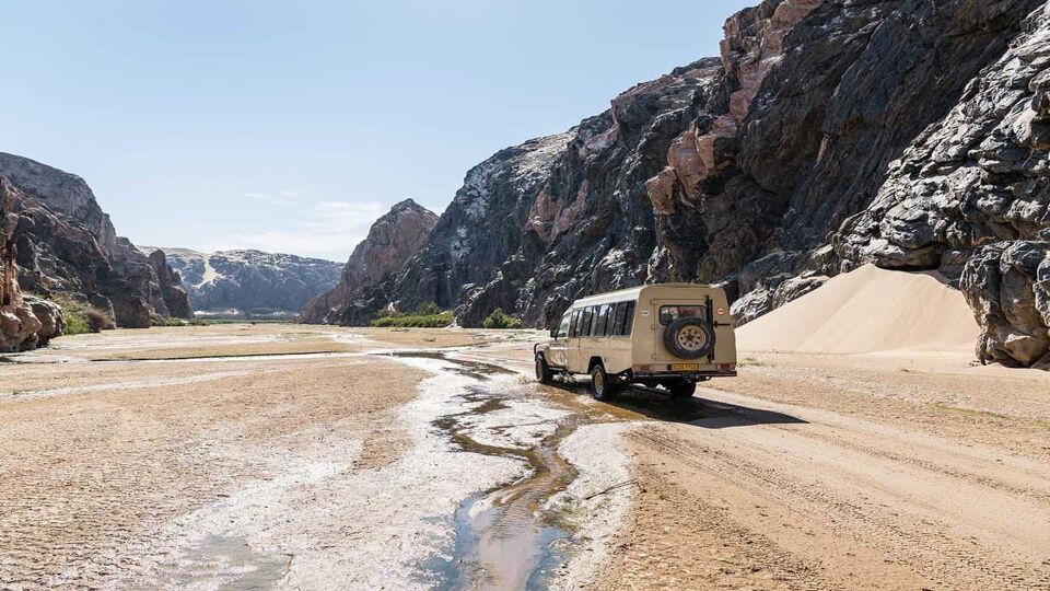 A landrover crossing the Skeleton coast