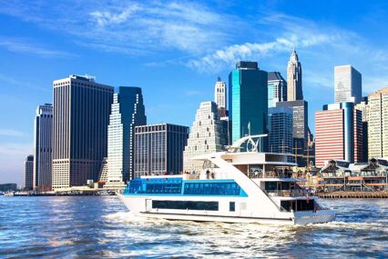 Boat tours of New York City