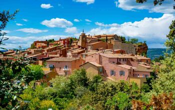 landscape view of rooftops in Roussillon village in Provence