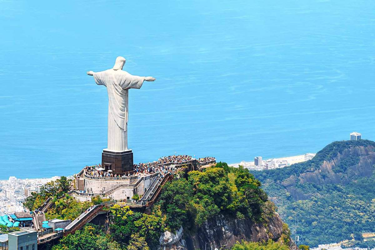 15 Things to KNOW Before Visiting Christ de Redeemer in Rio, Brazil