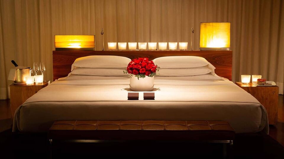 Double bed with lights