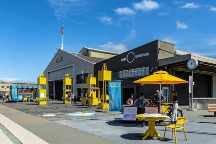 front entrance of the Exploratorium, a public learning laboratory, located in Piers 15 and 17 in San Francisco, CA
