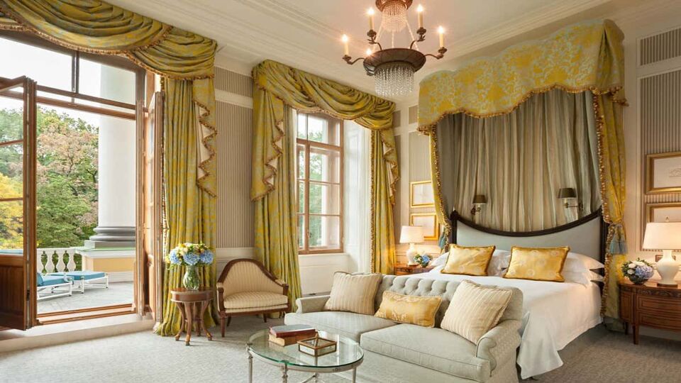 Double bedroom with large french windows