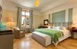 Double bedroom with french doors
