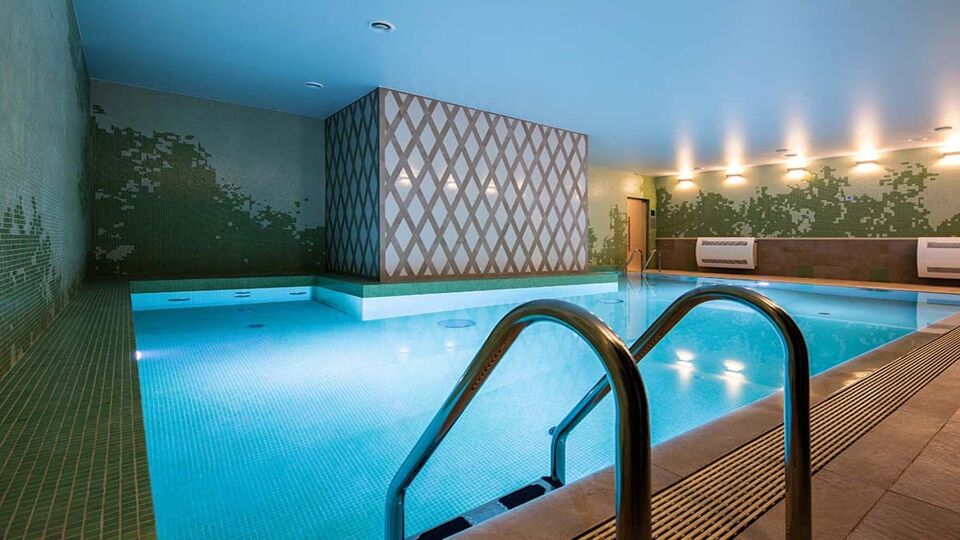 Hotel indoor pool