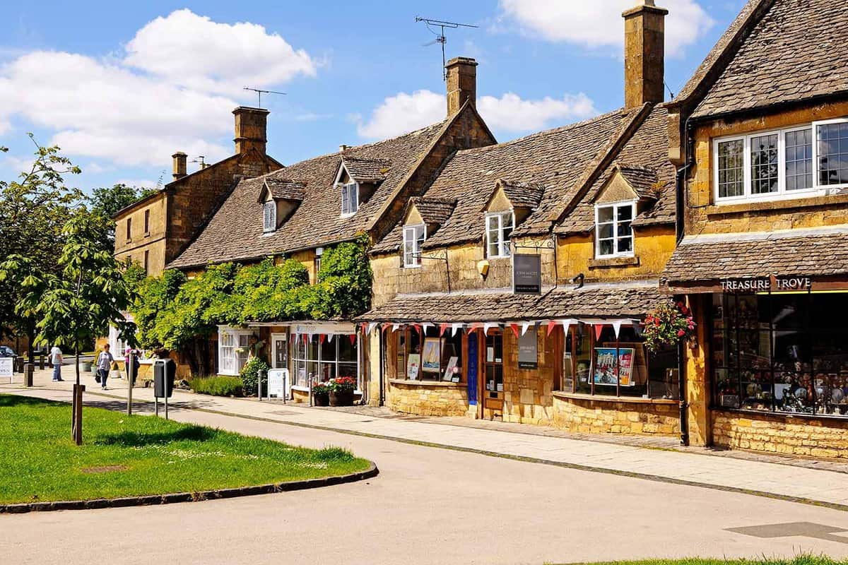 6 Prettiest Villages In The Cotswolds