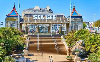 An image of the entrance to SEA LIFE