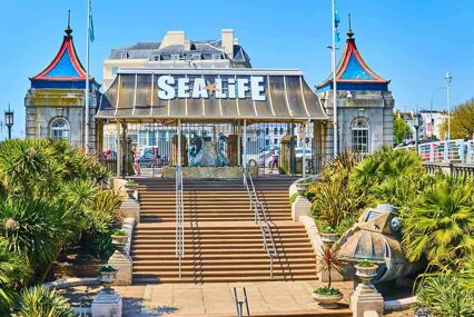 An image of the entrance to SEA LIFE